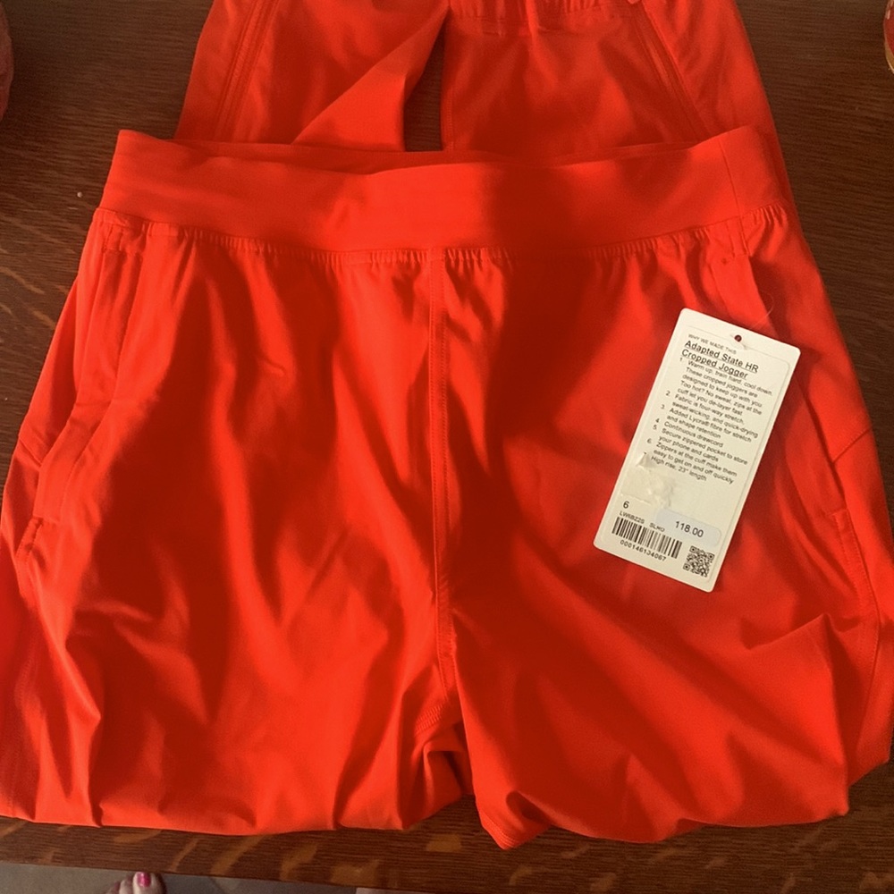 Lululemon joggers